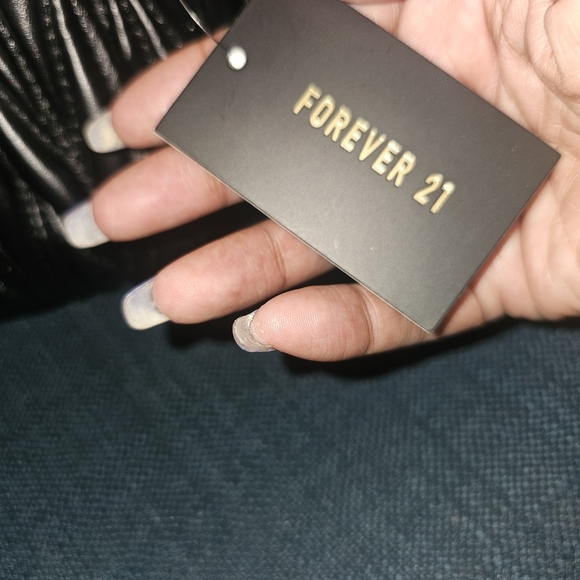 Black Textured Mini Bag with Zigzag Pattern - Picture 11 of 11